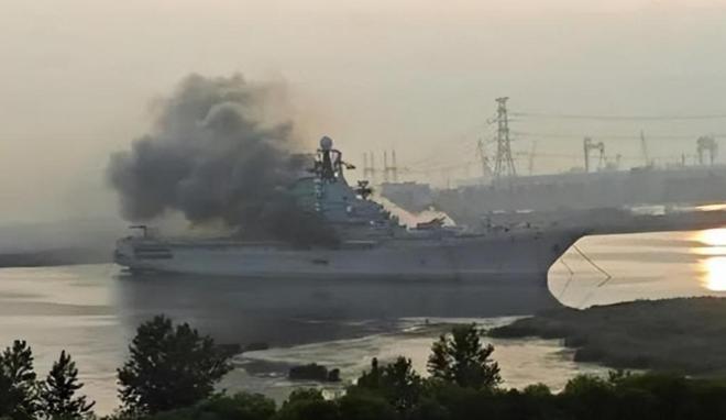 韩国贱卖废弃航母给中国本以为找了接盘侠我国改良后净赚10亿(图20)