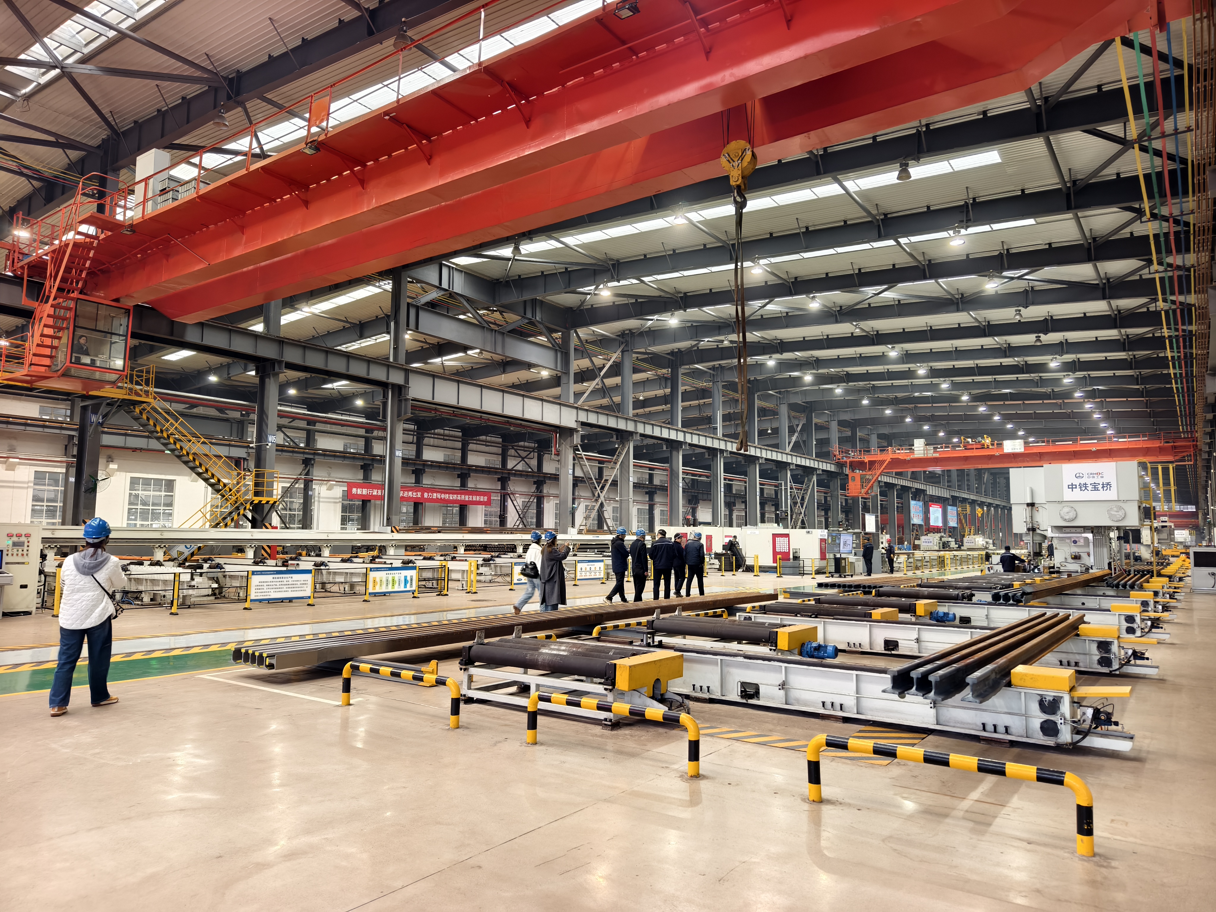 米乐M6：数智赋能硬核制造中铁宝桥以新质生产力筑就“中国名片”(图3)