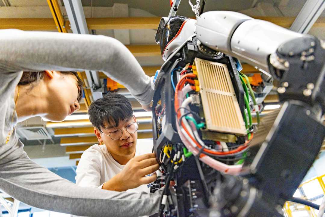 米乐M6：装备制造铸就强国基石(图3)