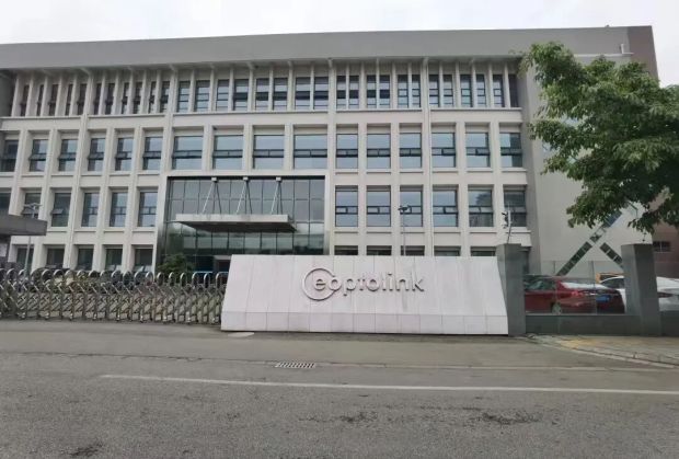 米乐M6平台：一个中专生干成4000亿巨头掌门人(图8)