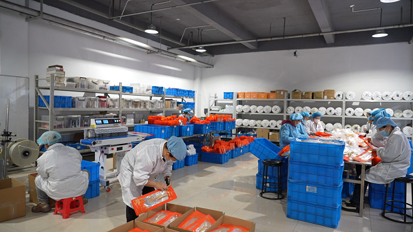 米乐M6：踏雪长白之行溯源道地人参御君方以脚步丈量每一份健康承诺(图3)